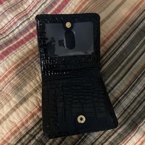 Brahmin wallet